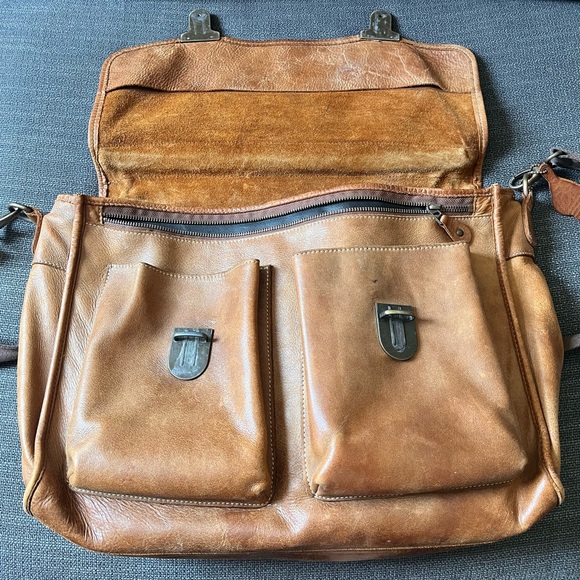 Vintage Roots Original Leather Messenger Bag - Picture 2 of 3